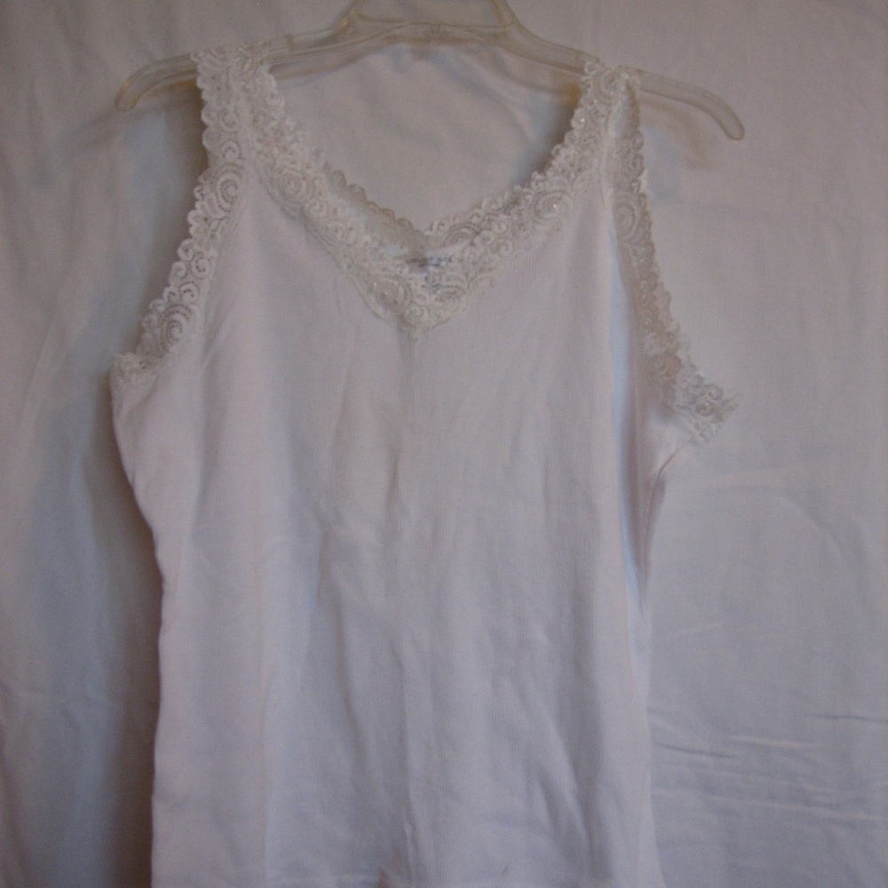 August Silk Options White V Neck Tank Top with Lace& Beads Sz XL 100%Cotton NWNT
